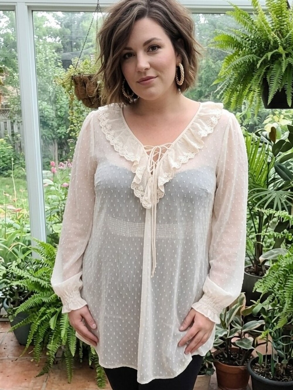 Love & Legend💞PRETTY Sheer Cream Ruffled Tie-Front Blouse Sz 16
